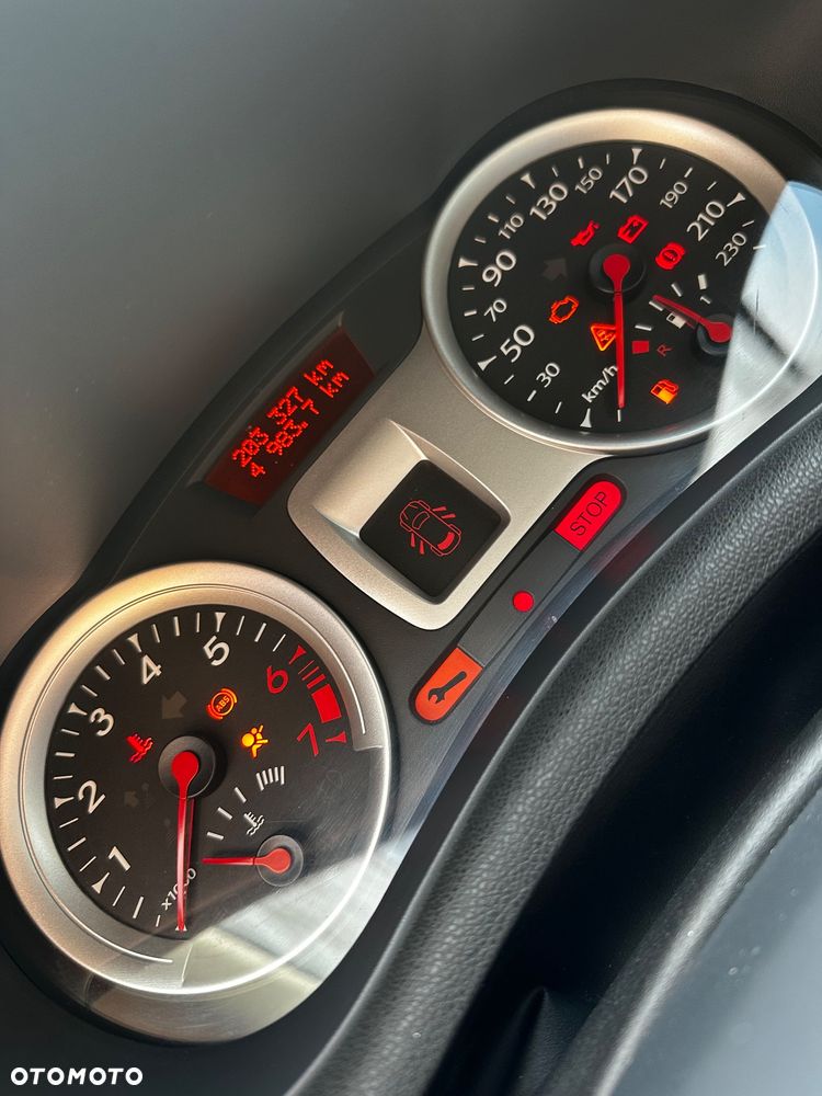 Renault Clio 1.2 16V Alize - 5