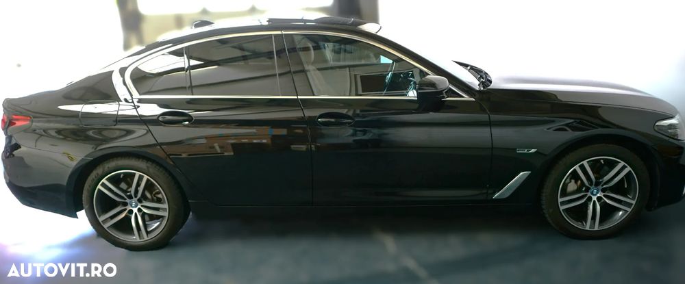 BMW Seria 5 530e Aut. Luxury Line - 4