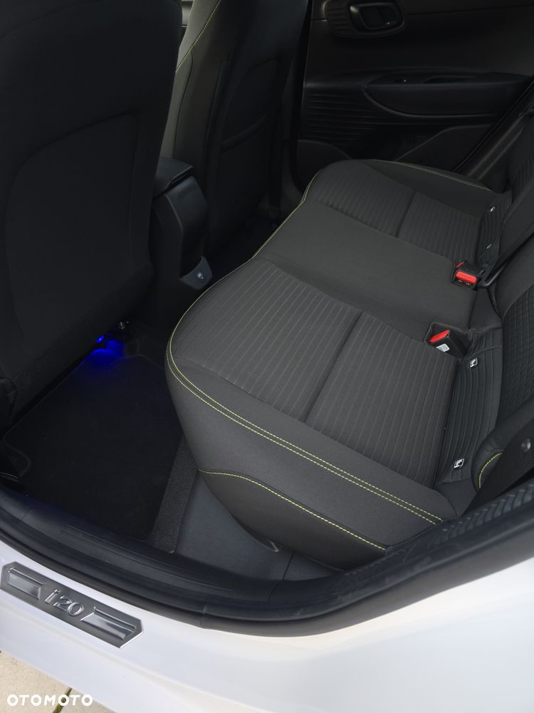 Hyundai i20 1.0 T-GDI EDITION 30+ - 17