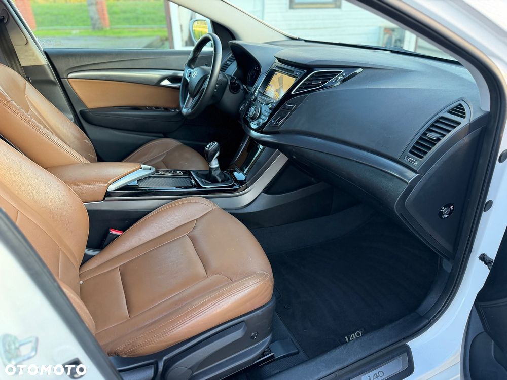 Hyundai i40 - 25
