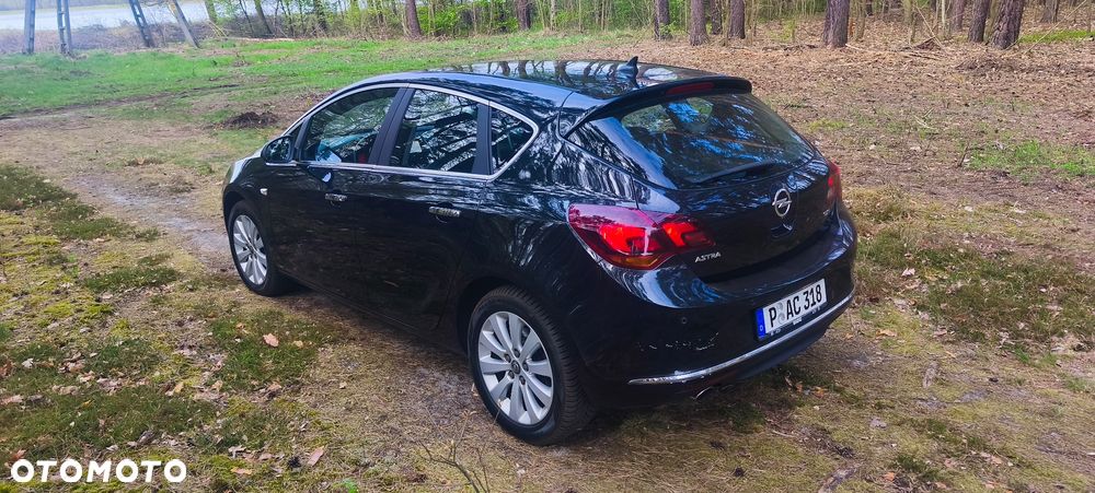 Opel Astra 2.0 CDTI Exklusiv - 7
