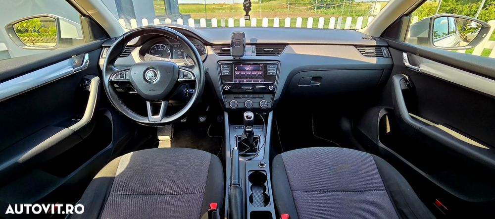 Skoda Octavia - 7