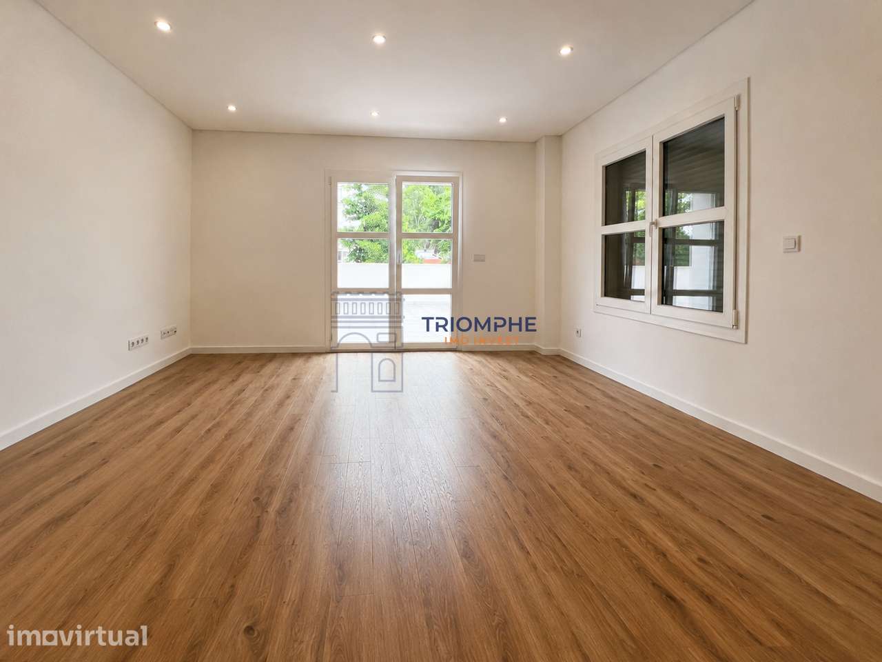 T2 estrear Terraço 59 m² box dupla Urbanização Casas do Lago - Grande imagem: 2/28