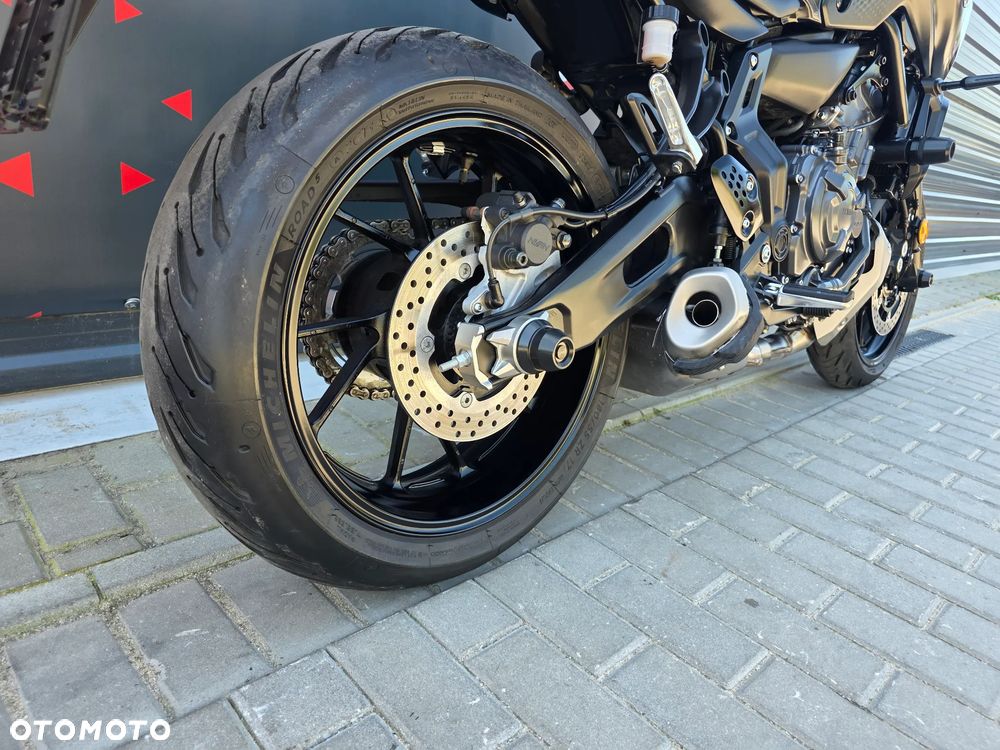 Yamaha MT - 21