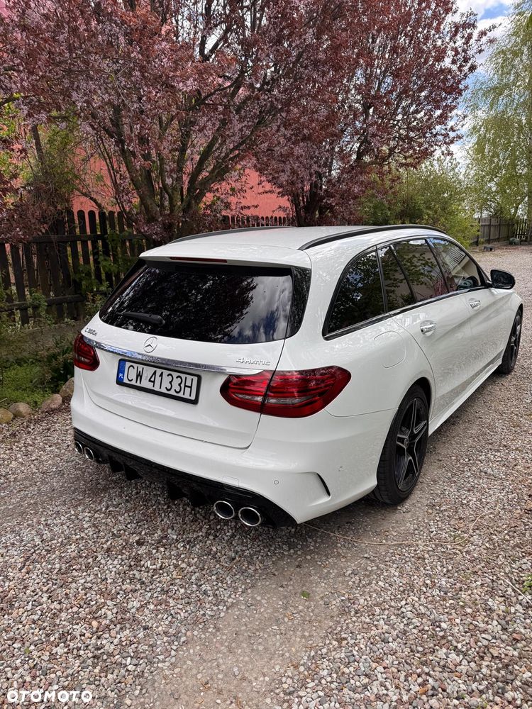 Mercedes-Benz Klasa C 300 d 4Matic 9G-TRONIC Night Edition - 3