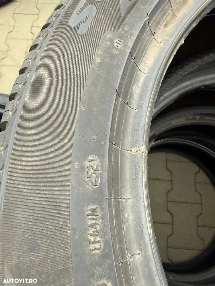 235 40 R19 ALLSEASON CONTINENTAL - 8