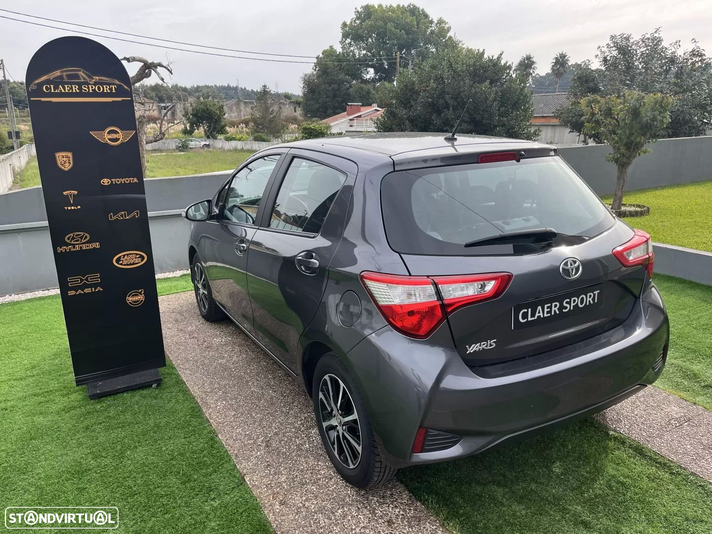 Toyota Yaris 1.0 VVT-i Exclusive - 15