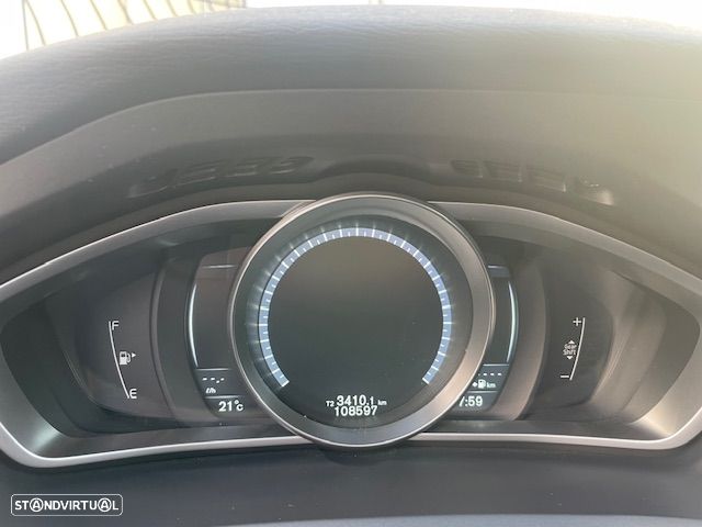 Volvo V40 1.6 D2 VOR - 26