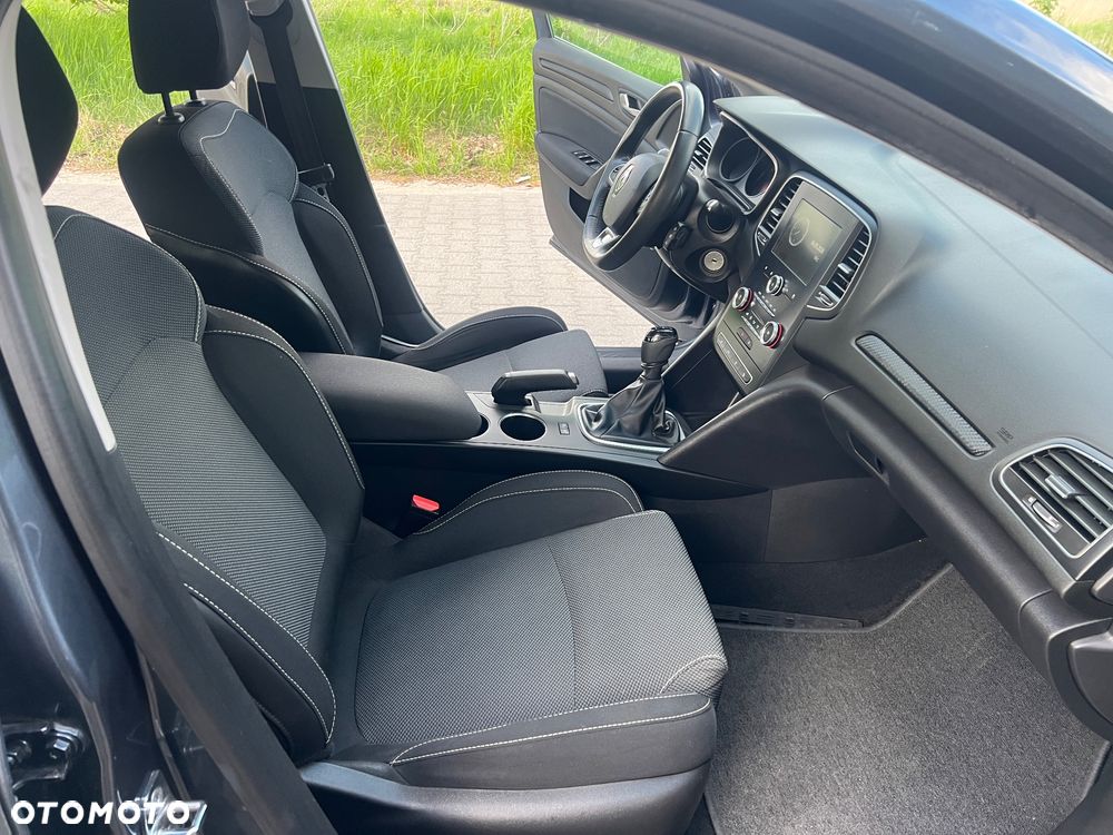 Renault Megane ENERGY TCe 130 LIMITED - 15