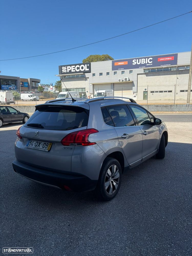 Peugeot 2008 1.6 BlueHDi Allure - 10