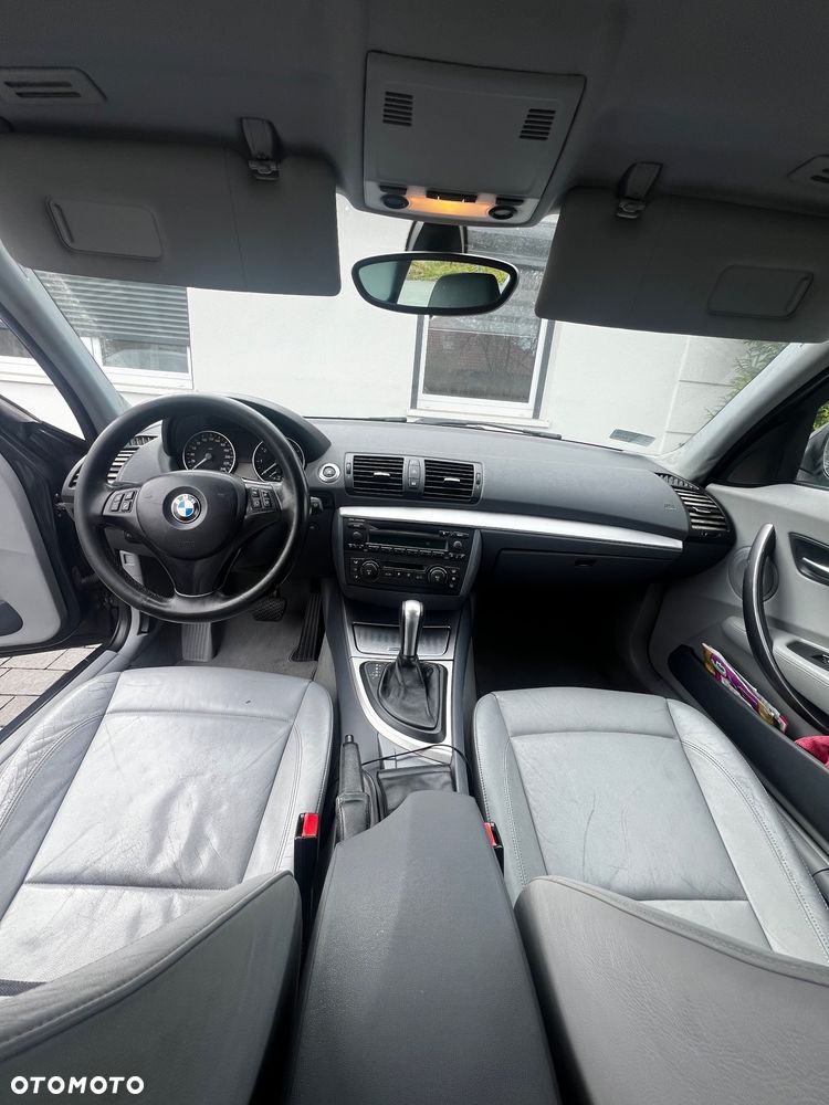 BMW Seria 1 120i - 3