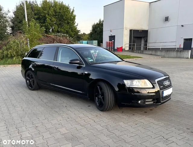 Audi A6 Avant - 1