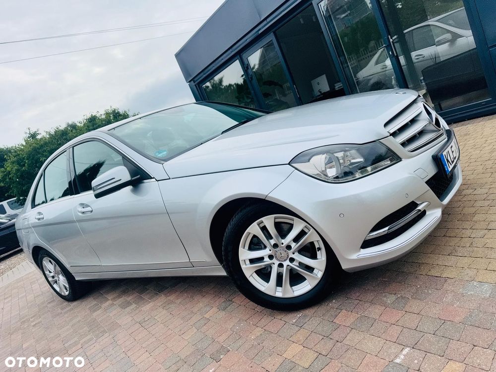 Mercedes-Benz Klasa C 200 Kompressor Avantgarde - 23