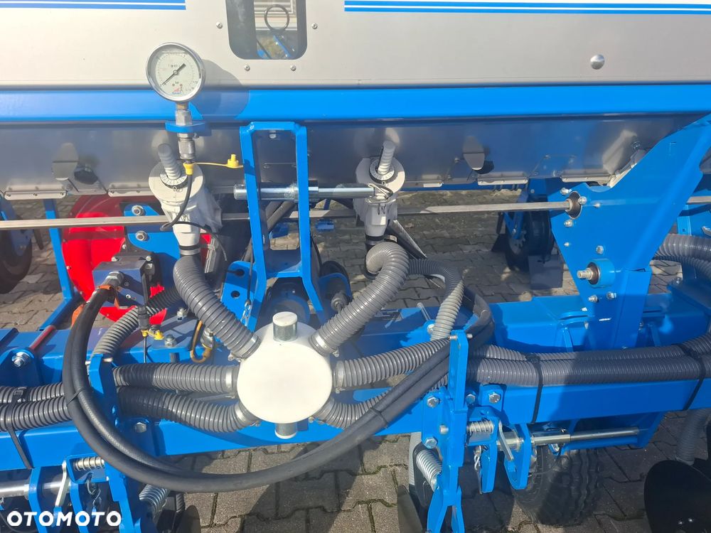 Inny CARRE FERTILOC+ - 21