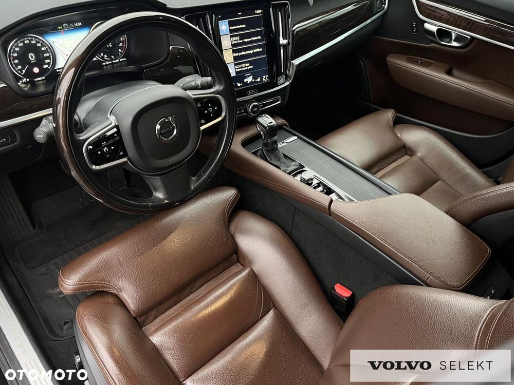 Volvo S90 - 10