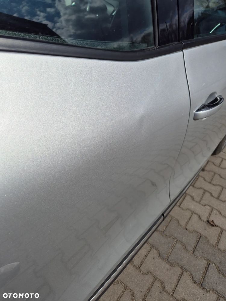 Renault Grand Scenic - 19