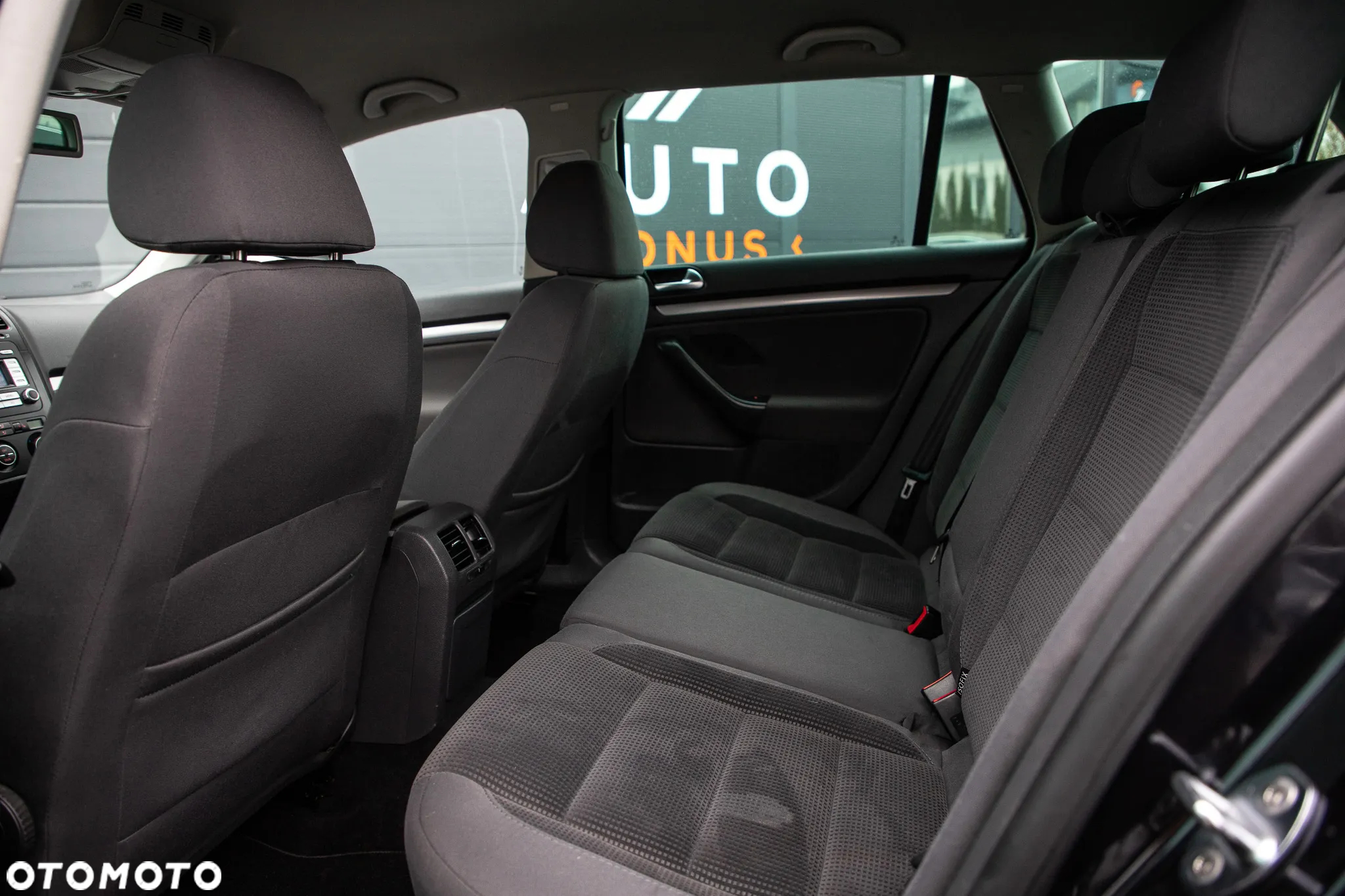 Volkswagen Golf 1.9 TDI 4Motion Comfortline - 21