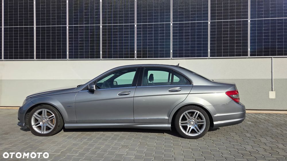 Mercedes-Benz Klasa C 200 CGI Automatik BlueEFFICIENCY - 1