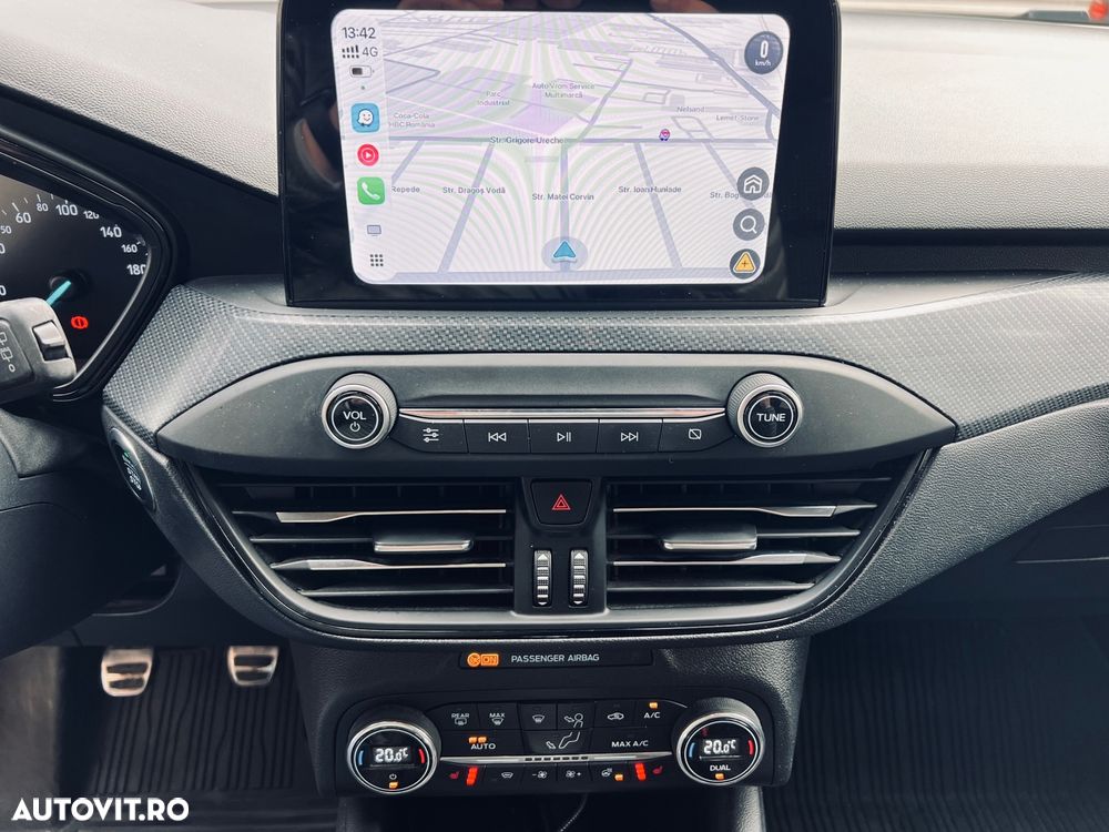 Ford Focus 1.5 EcoBoost ST Line Business - 15