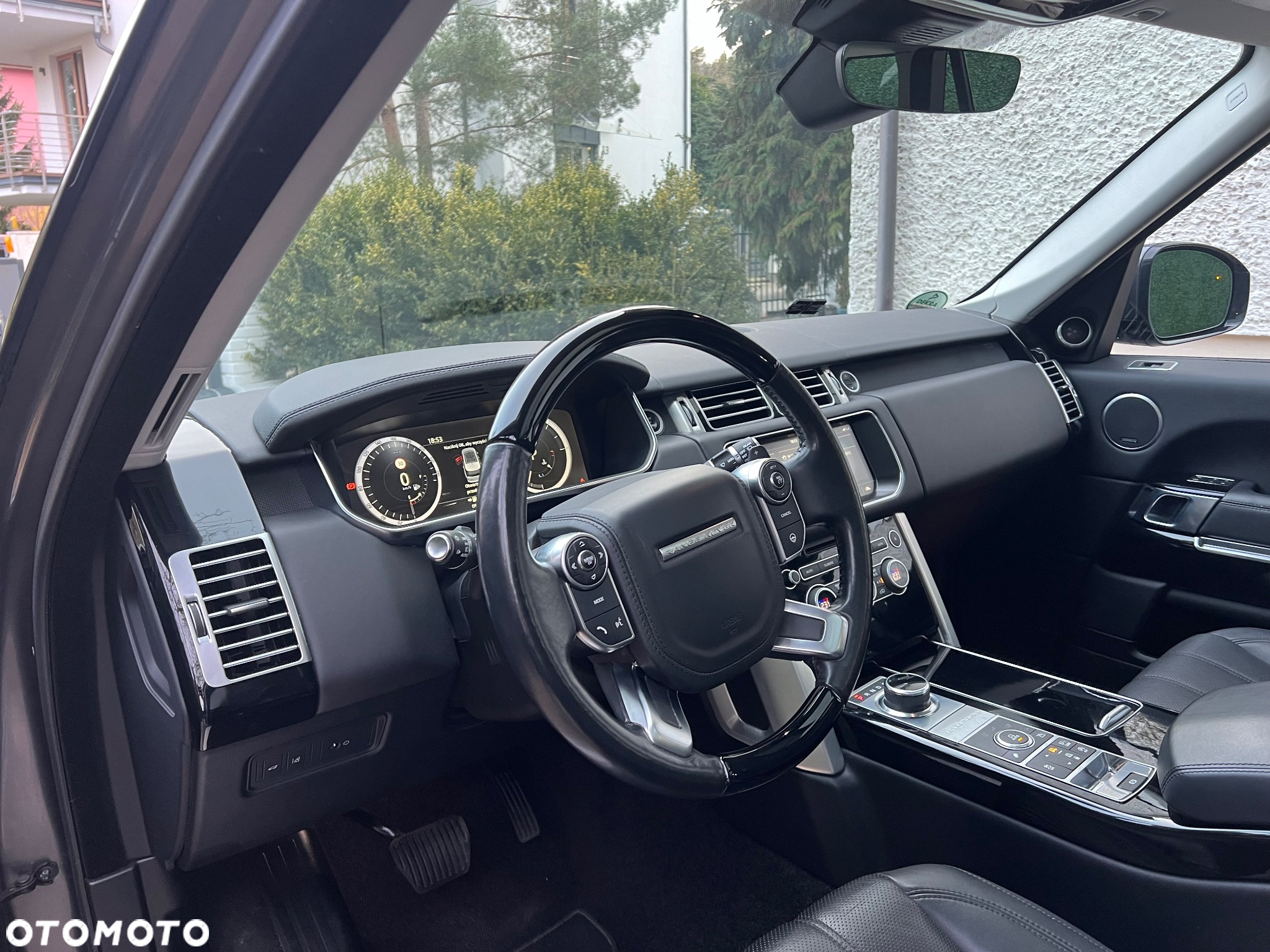 Land Rover Range Rover 4.4SD V8 LWB Vogue - 31