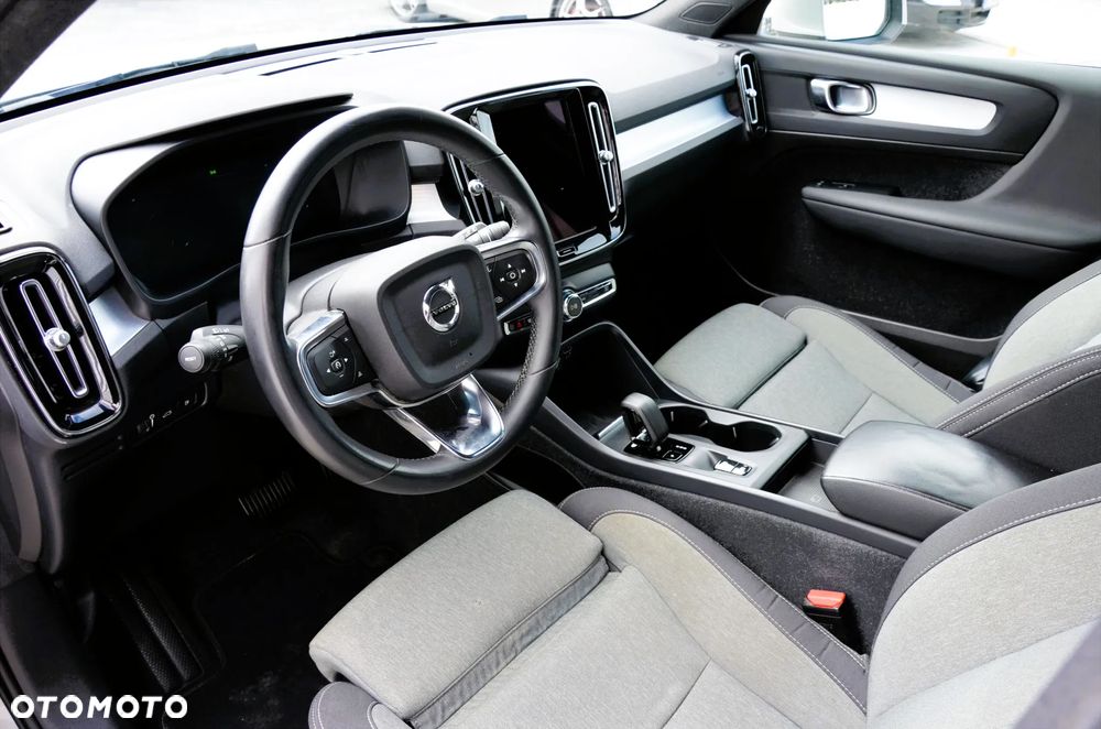 Volvo XC 40 T4 Recharge DKG Core - 9