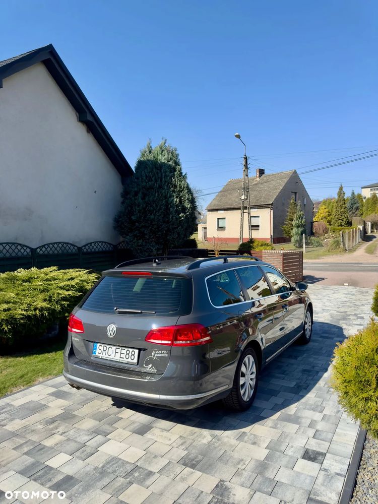 Volkswagen Passat 2.0 Blue TDI DSG SCR Comfortline - 4