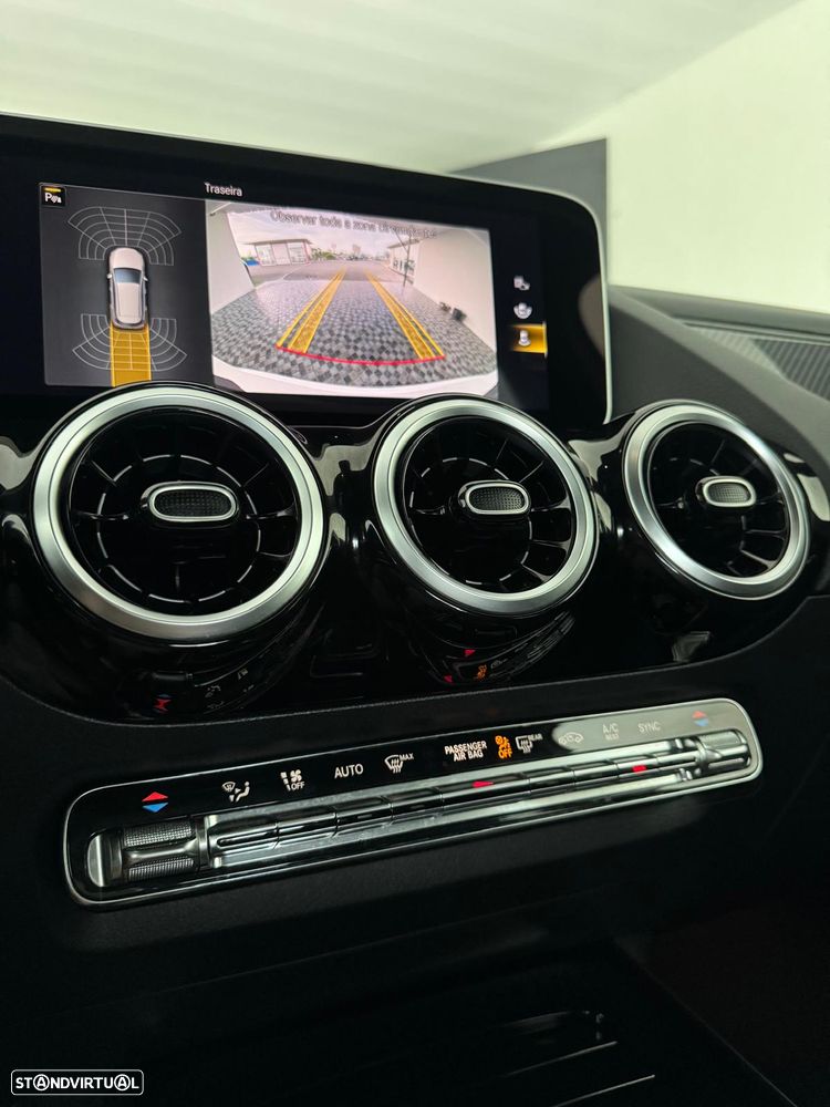 Mercedes-Benz B 180 d 7G-DCT AMG Line - 13