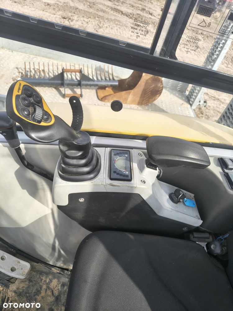 Wacker Neuson EZ28 - 19