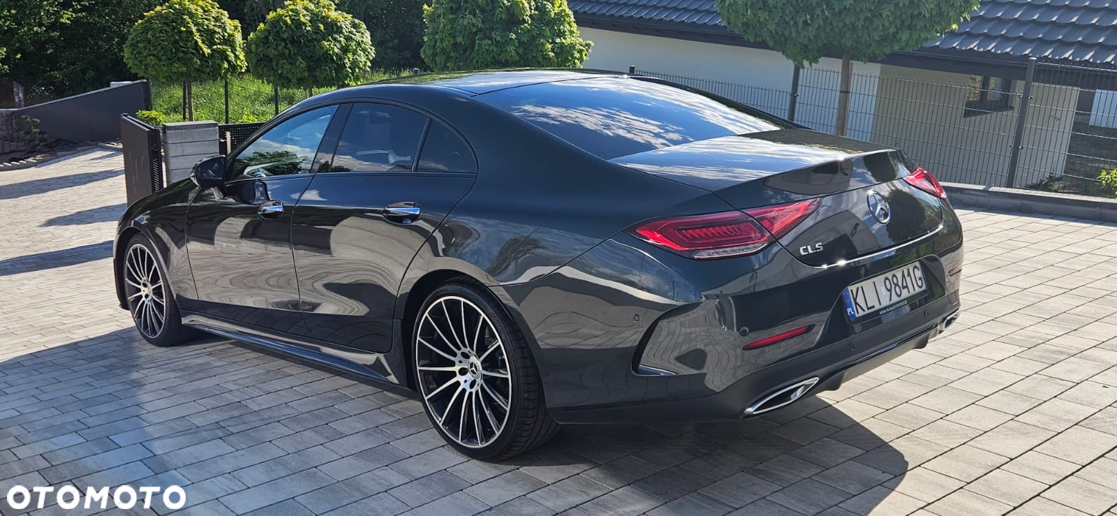 Mercedes-Benz CLS 300 d 9G-TRONIC AMG Line - 4