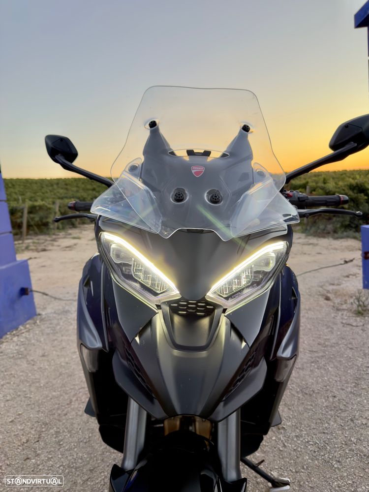 Ducati Multistrada V4 S - 2