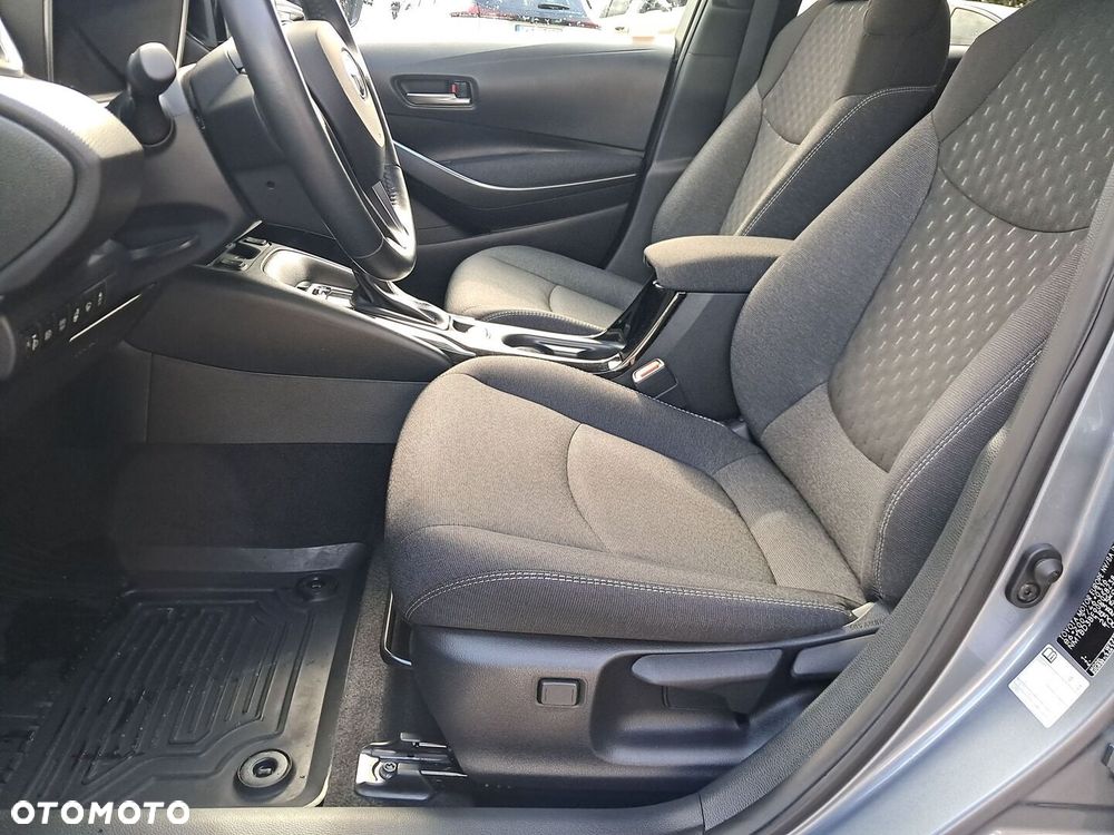 Toyota Corolla 1.8 Hybrid Style - 11