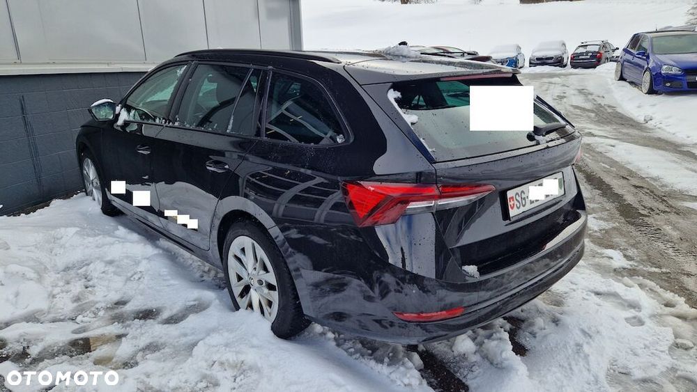 Skoda Octavia 2.0 TSI 4x4 DSG Ambition - 2