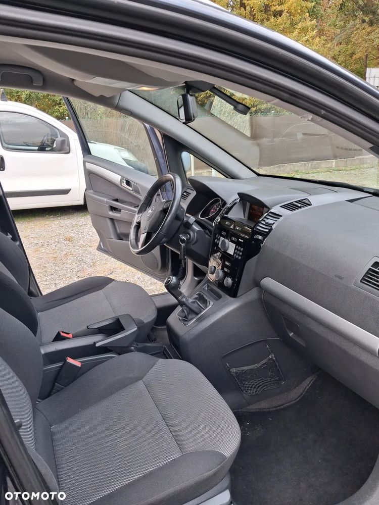 Opel Zafira 1.6 ECOFLEX Family Plus - 12