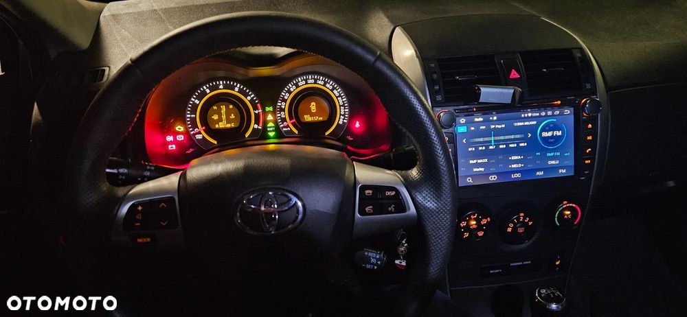 Toyota Corolla 1.6 Terra - 15