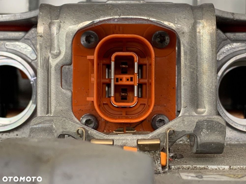 INWERTER FALOWNIK  SKODA SUPERB III Kombi (3V5) 2015 - 2022 1.4 TSI iV 160 kW [218 KM] Hybryda - 4