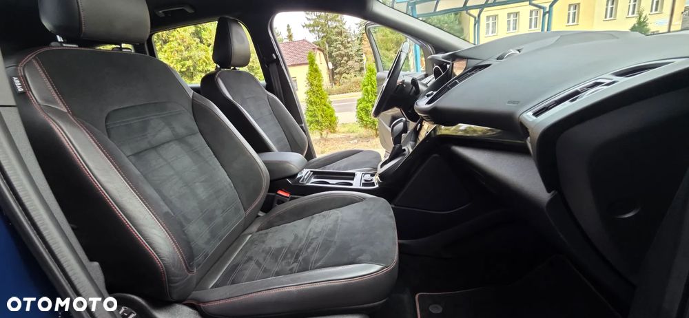 Ford Kuga 1.5 EcoBoost 4x4 ST-Line - 38