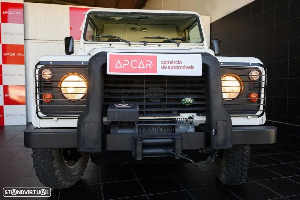 Land Rover Defender 110 2.5 Td5 E - 16