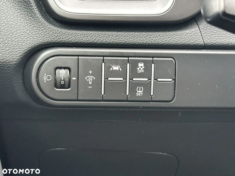 Kia Ceed 1.5 T-GDI M DCT - 26