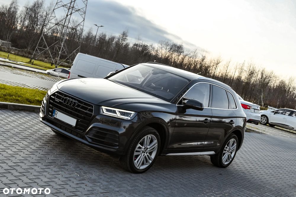 Audi Q5 2.0 TFSI Quattro S tronic design - 4