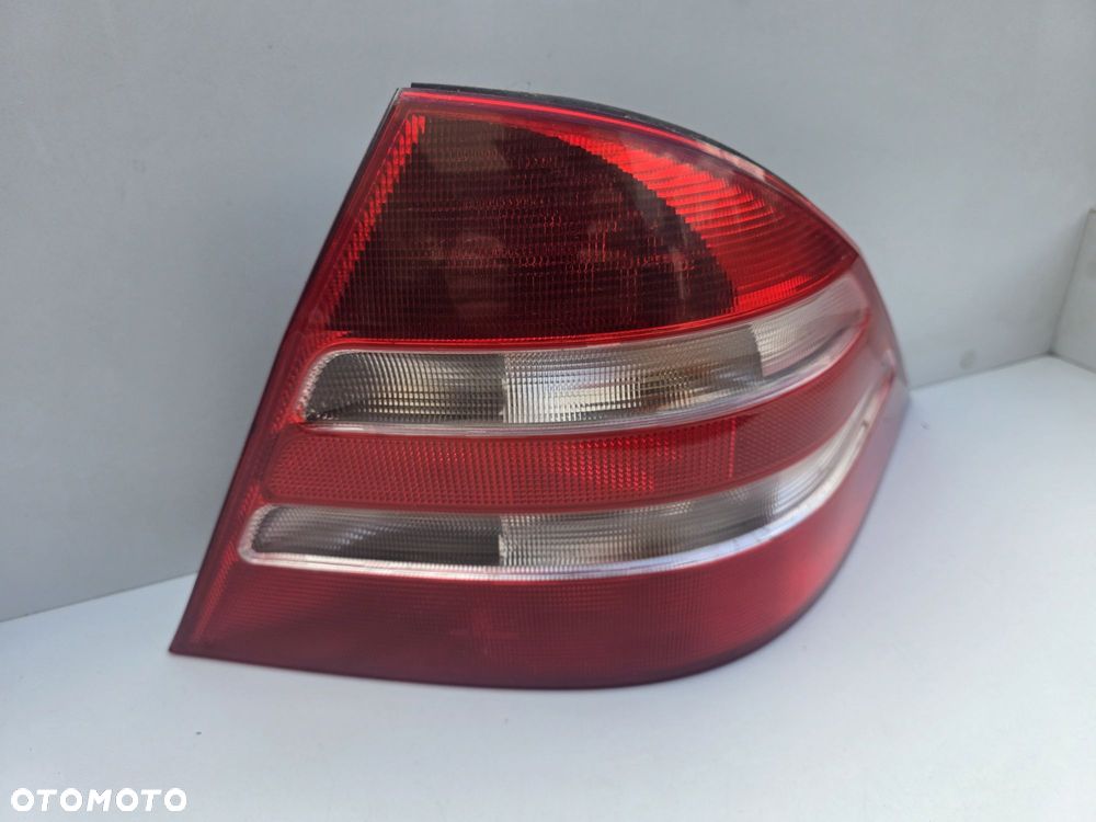 MERCEDES W220 s-klasa lampa prawa tylna 98-05 - 2