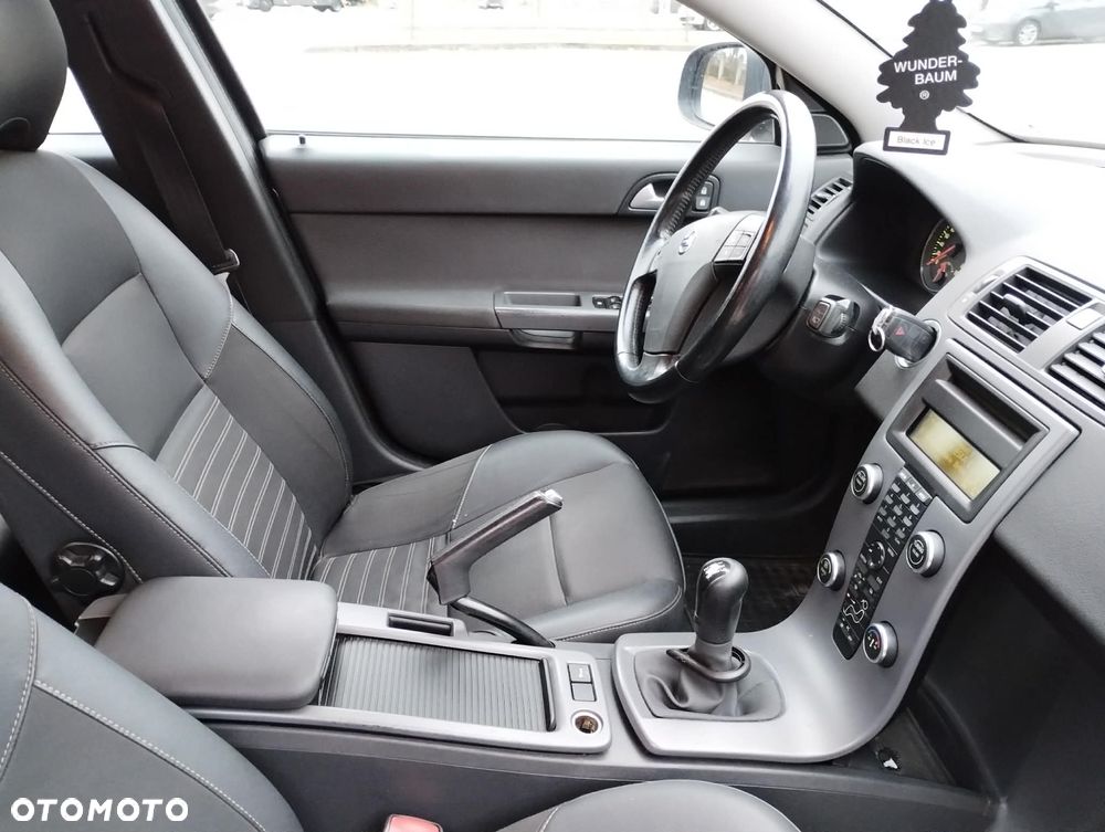 Volvo V50 1.6D DPF DRIVe - 12