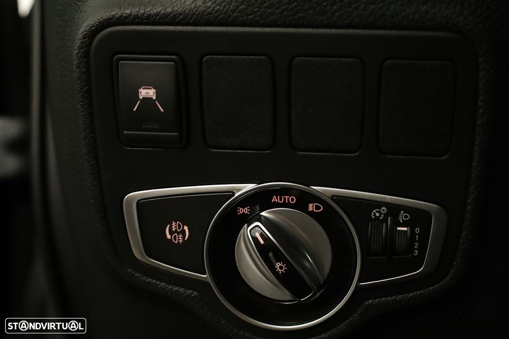 Mercedes-Benz classe-x 250 d power 4-matic - 17