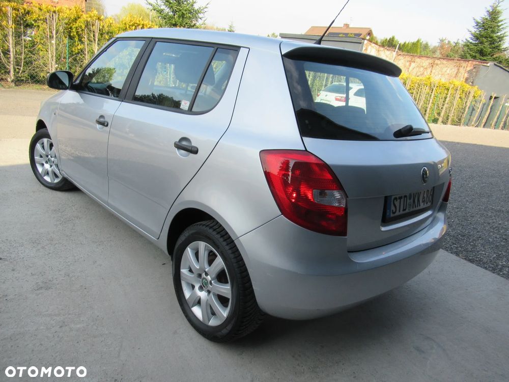 Skoda Fabia 1.2 HTP Active - 2