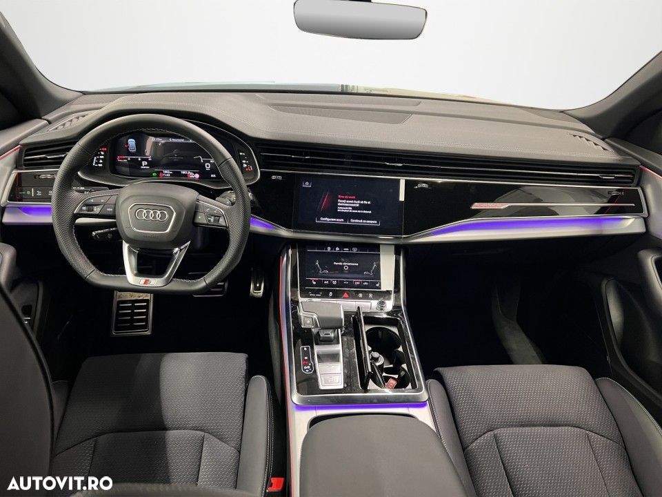Audi Q8 - 17