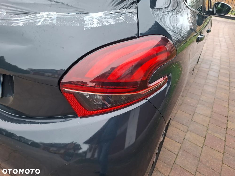 Peugeot 208 Blue-HDi 100 Stop&Start Allure - 39