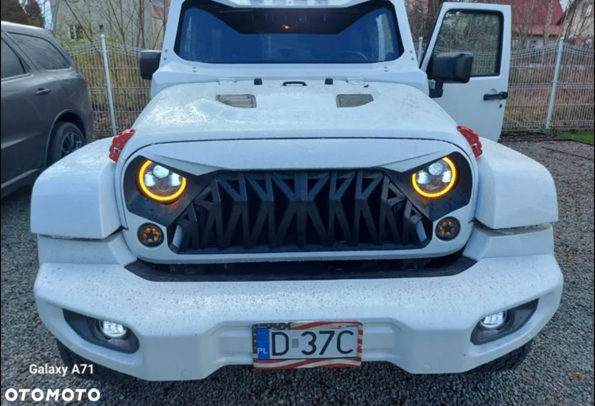 Jeep Wrangler - 7