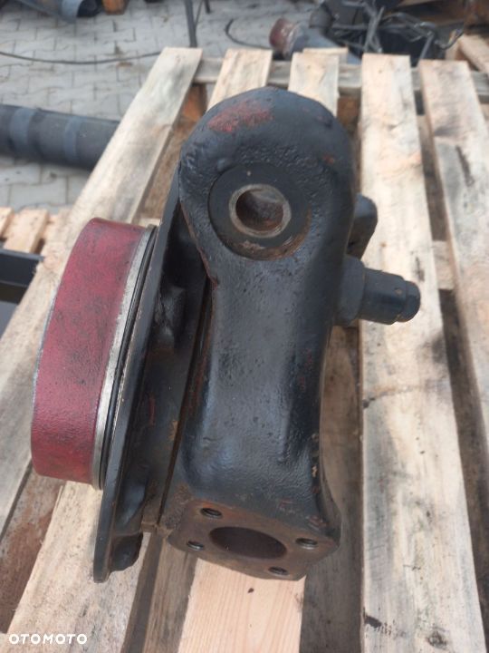 Przedni most 20.26 zwolnica obudowa mechanizm różnicowy piasta siłownik Deutz Fahr Agrotron 150 - 11