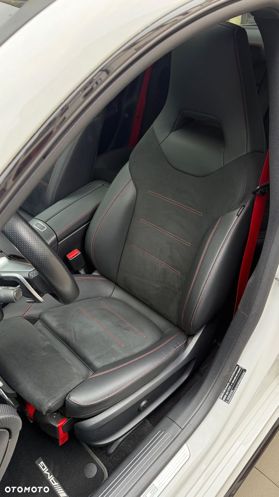 Mercedes-Benz CLA AMG 45 S 4-Matic+ 8G-DCT - 9