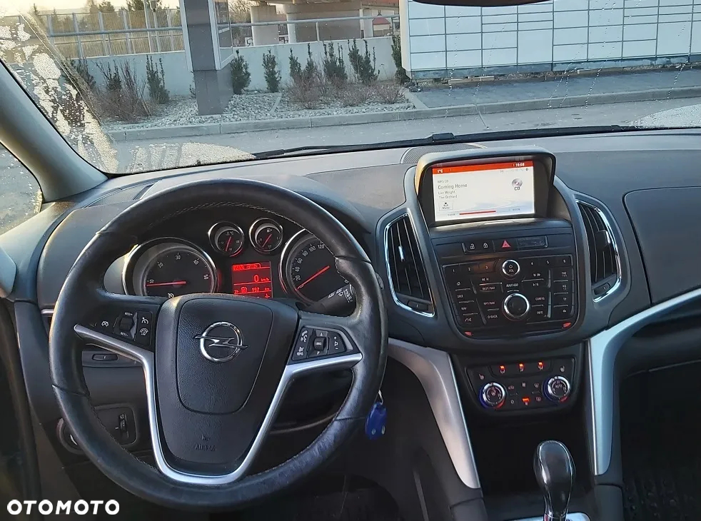 Opel Zafira 2.0 D (CDTI) Automatik Business Edition - 12