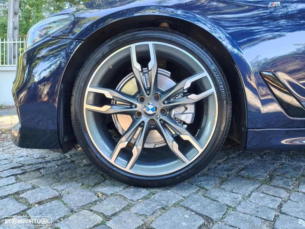BMW 520 d ED Pack M - 16